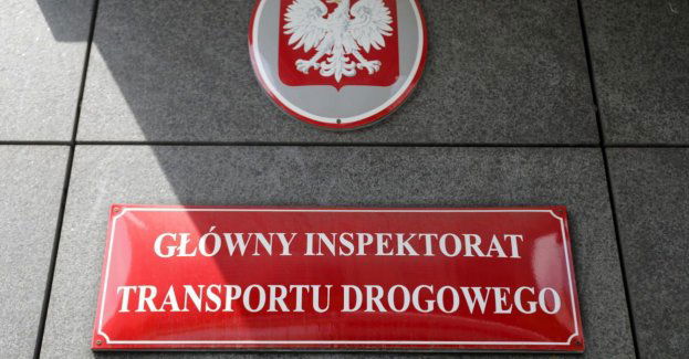 Wprowadzono ograniczenia w ruchu pojazdów ciężarowych przez weekend