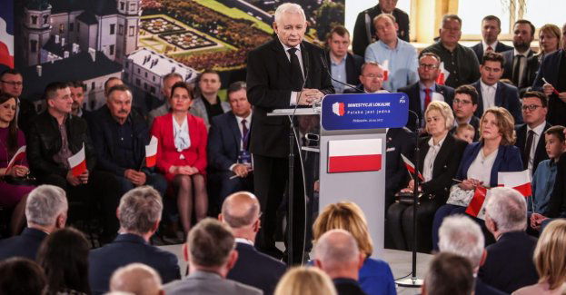 Za czasów PO-PSL Polska powiatowa, Polska wsi, mniejszych miast była w wielkiej mierze zapomniana
