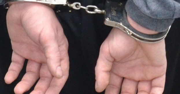 Odpowie za udział w obrocie znaczną ilością narkotyków