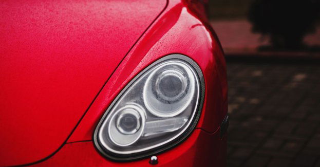 Areszt wobec 25-latka za paserstwo porsche wartego ponad milion zł