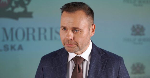 Krakowska fabryka Philip Morris przestawia się na produkcję wkładów tytoniowych do nowych podgrzewaczy