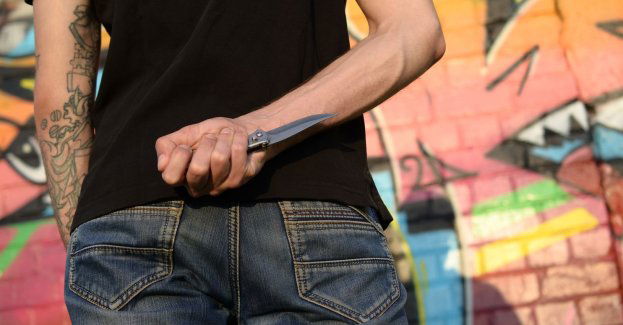 Zarzuty i areszt dla nożownika, który zaatakował na polu namiotowym