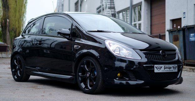 Policjanici skonfiskowali 34-latkowi auto za jazdę po pijanemu; kupił je dzień wcześniej