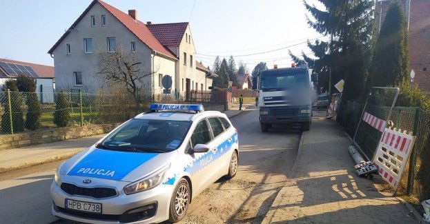 Nietrzeźwy kierował ruchem drogowym - policjanci wykazali się czujnością i profesjonalizmem