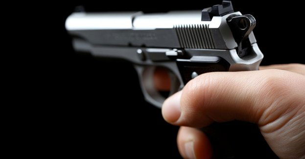 Nocna strzelanina w Starej Wsi - trzecia doba obławy za podejrzewanym o zabójstwo