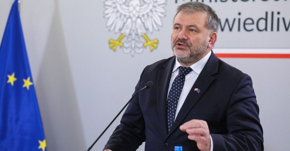 zdjęcie: Żurek: zaskarżymy ewentualne odrzucenie przez sąd wniosku o tymczasowy areszt dla Ziobry / Warszawa, 26.01.2026. Minister sprawiedliwośći Waldemar Żurek podczas konferencji w Ministerstwie Sprawiedliwości w Warszawie, 26 bm. Tematem konferencji jest prezentacja wyników lustracji postępowań dotyczących przypadków prowadzenia pojazdów mimo zakazu sądowego lub cofnięcia uprawnień. (jm) PAP/Rafał Guz
