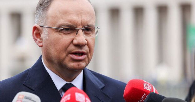 Duda pyta, czy premier wykonuje „tajny plan” Berlina dotyczący migrantów
