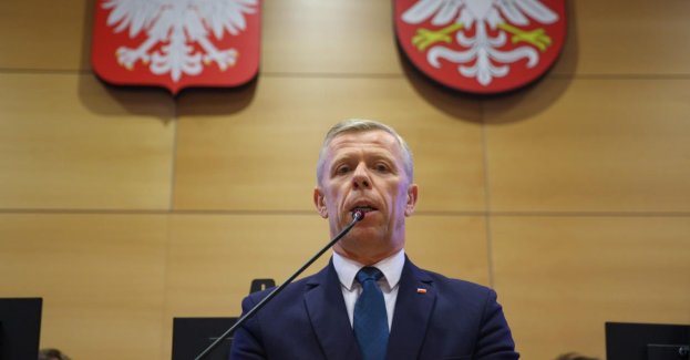 Radny Piotr Ćwik (PiS) kontrkandydatem Kmity (PiS) w wyborach na marszałka