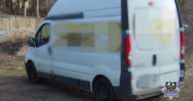 Czworo kierujących znajdujących się pod wpływem alkoholu. Niechlubny rekordzista tym razem wydmuchał ponad dwa promile
