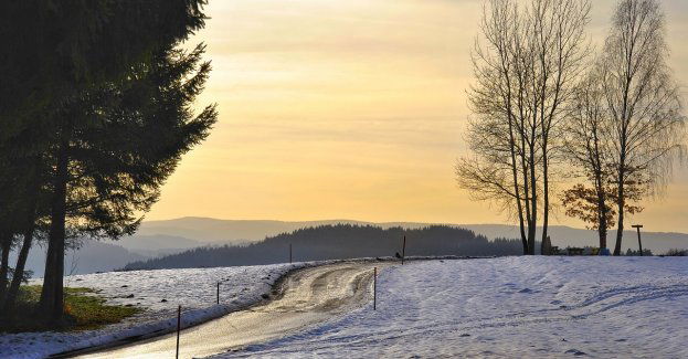 Ostrzeżenie przed gołoledzią i smogiem