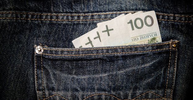 Seniorka dała się oszukać i straciła 400 tys. zł