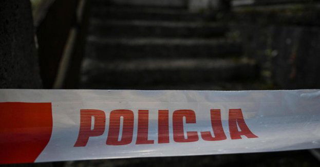 W kamienicy przy ul. Wojska Polskiego odnaleziono zwłoki kobiety