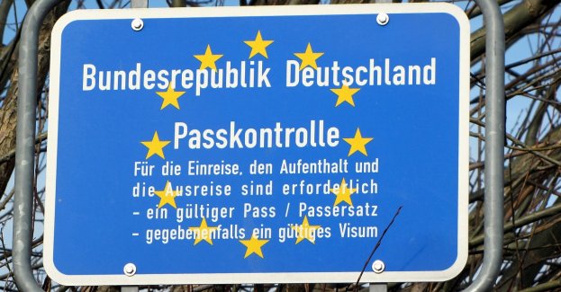 Przejście graniczne w Rosówku zamknięte dla samochodów
