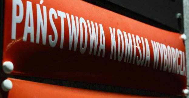 PKW zarejestrowała 28 komitetów wyborczych kandydatów na prezydenta