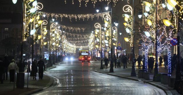 Ostatni weekend z iluminacją świąteczną w Warszawie