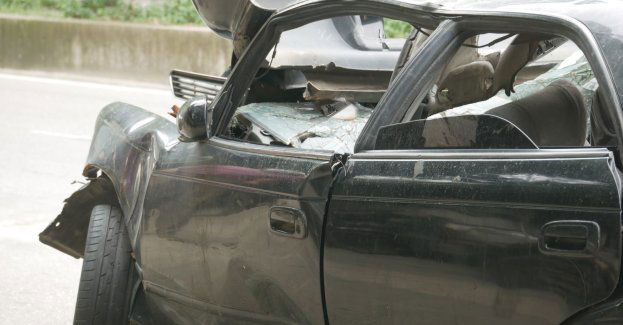 Zdarzenie drogowe z udziałem koparki teleskopowej w Czajkowie