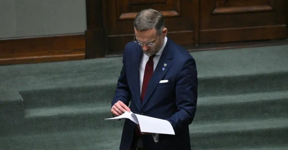 zdjęcie: Bogucki: prezydent złożył projekt ustawy, żeby karać szarlatanów, którzy żerują na chorych / Warszawa, 03.07.2026. W drodze na mównicę szef Kancelarii Prezydenta RP Zbigniew Bogucki w trzecim dniu 61. posiedzenia Sejmu, 3 bm. (dw) PAP/Marcin Obara