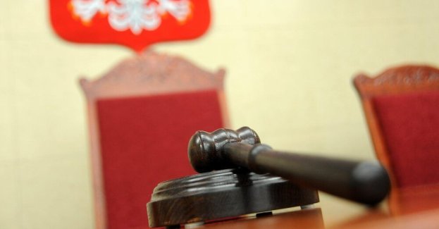 Siedem lat więzienia za usiłowanie zabójstwa ratownika medycznego w Szczecinie