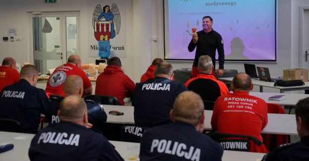 Policjanci i ratownicy ćwiczyli manewry na Wiśle i Drwęcy