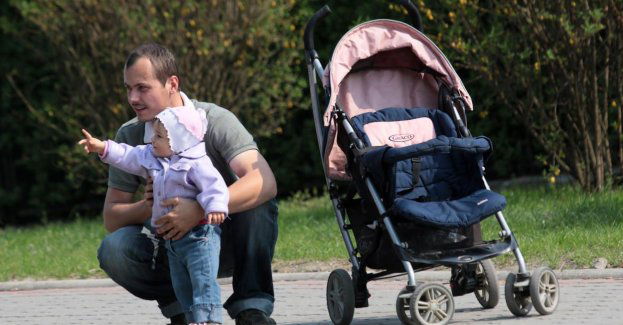 Programy społeczne nie wpływają na wzrost dzietności; zmienił się trend kulturowy