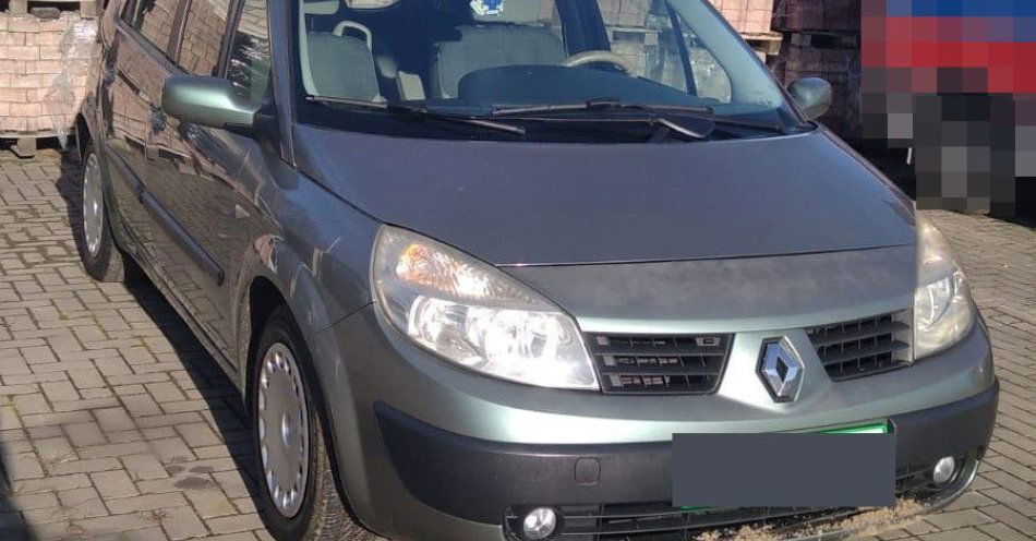 zdjęcie: Nietrzeźwy mężczyzna bez prawa jazdy zatrzymany po kolizji / fot. KMP Biała Podlaska