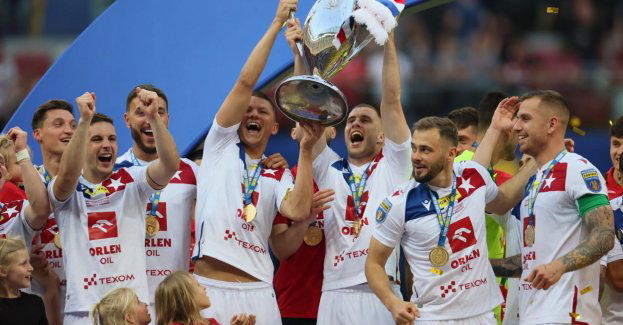 Piłkarski PP -  triumf Wisły Kraków