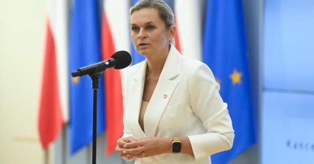 Szefowa MEN wręczyła nagrody dyrektorom szkół, które ucierpiały podczas powodzi