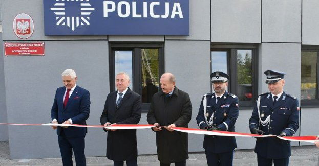 Otwarcie nowej siedziby Posterunku Policji w Świerczach