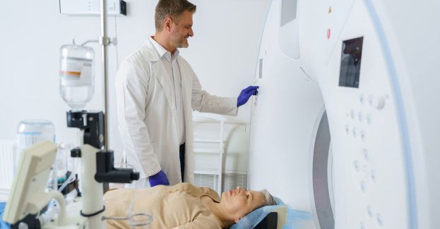 Zespół lekarzy opracował innowacyjną diagnostykę receptorową rozsianego raka piersi