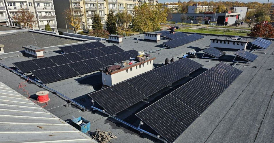 zdjęcie: Ruda Śląska stawia na słońce / fot. nadesłane