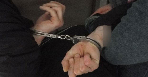 Poszukiwany mężczyzna próbował uciekać, żeby uniknąć więzienia. Został zatrzymany