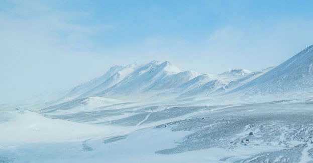 Trudne warunki na szlakach w Beskidach; w górach mroźno