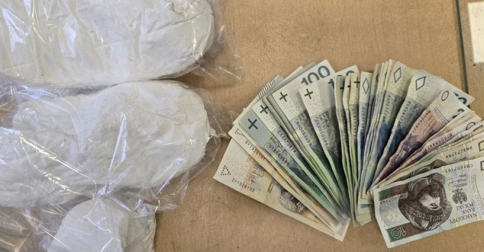 zdjęcie: Blisko 2 kg amfetaminy zabezpieczone przez dzierżoniowską policję / fot. KPP w Dzierżonowie