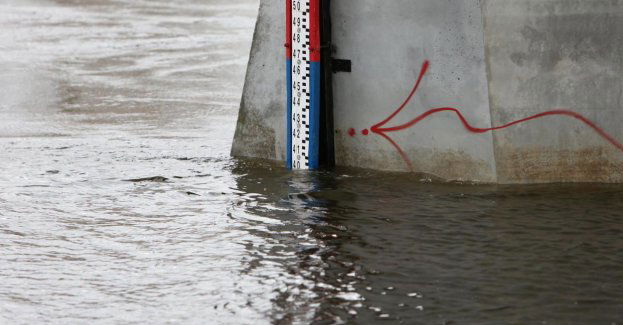 IMGW wydał ostrzeżenia przed wezbraniem wody w rzekach