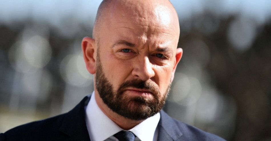 zdjęcie: Prezydent Wrocławia: wezwanie do dymisji wystosowane przez zarząd KO to działania polityczne / Sopot, 12.04.2022. Prezydent Wrocławia Jacek Sutryk podczas konferencji prasowej Ruchu Samorządowego TAK! Dla Polski, 12 bm. na tarasie Domu Zdrojowego w Sopocie. Tematem konferencji był planowany na maj 2022 roku okrągły stół na temat kryzysu uchodźczego. (kf) PAP/Adam Warżawa