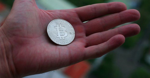70-latek stracił 20 tys. złotych inwestując w kryptowaluty