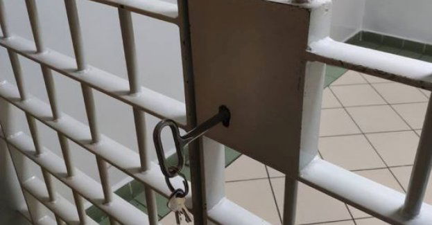 Poszukiwany miał narkotyki i podawał się za brata. Ostrołęccy kryminalni nie dali się oszukać