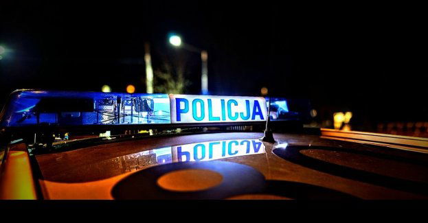 Razem pili alkohol, gdy jeden wjechał do rowu drugi ruszył mu z pomocą