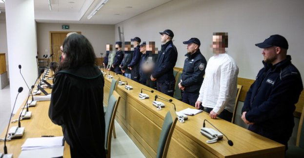 10 lat więzienia dla szefa gangu pseudokibiców Cracovii