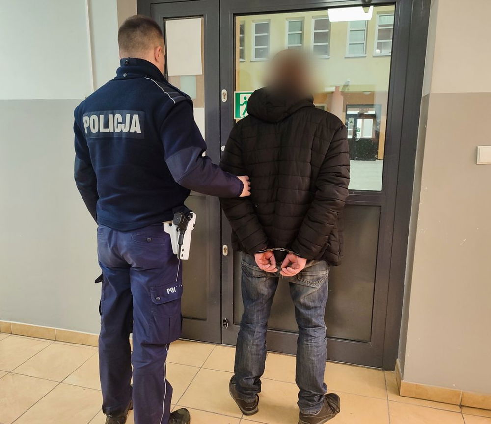 zdjęcie: Przemoc domowa w Węgorzewie. Policja nakazała wyprowadzki / fot. KPP w Węgorzewie