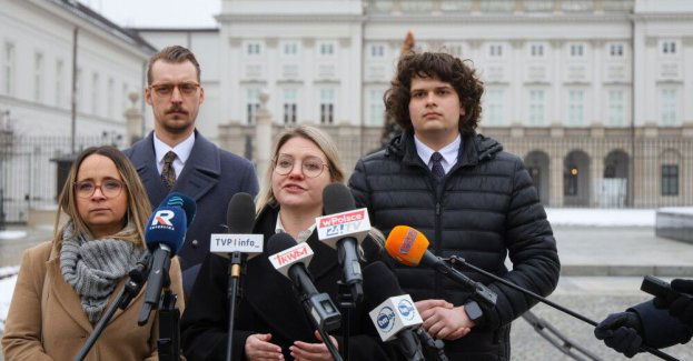 Razem: prosiliśmy prezydenta by zawetował ustawę o zniesieniu dwukadencyjności