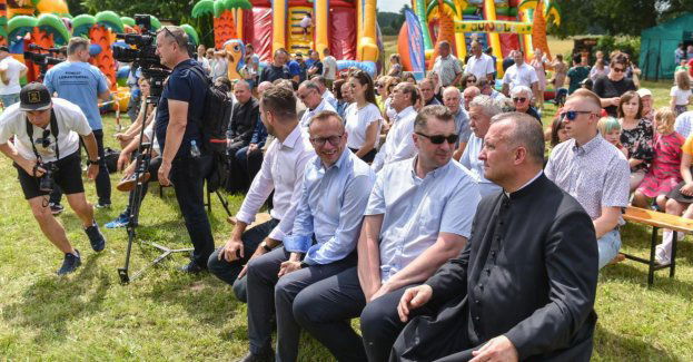 Minister Czarnek, wiceministrowie Soboń i Kanthak wzięli udział w festiwalu serników