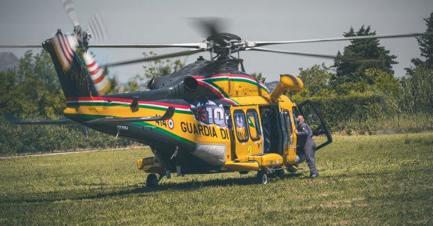 Akcja na Zatoce Gdańskiej; członek załogi ORP Kaszub przetransportowany śmigłowcem na ląd