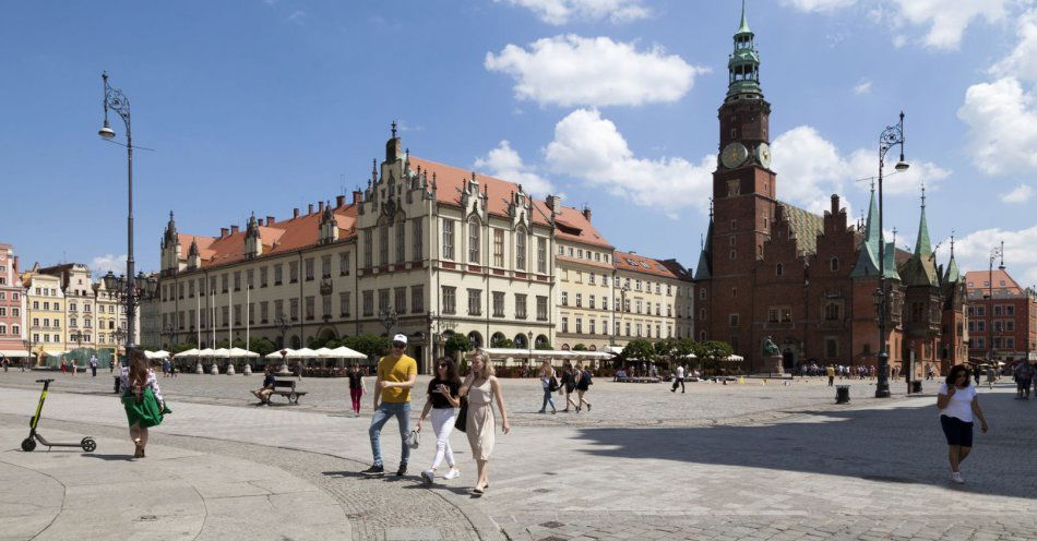 zdjęcie: Powstał Poznański Szlak Jeżycjady - trasa turystyczna śladami bohaterów Małgorzaty Musierowicz / V13942748