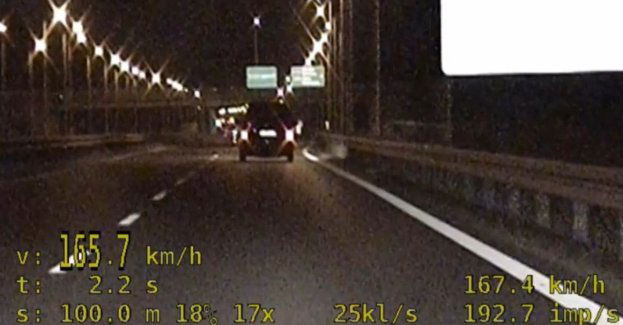 Osiemnastolatek pędził 165 km/h kilka godzin po zdaniu prawa jazdy