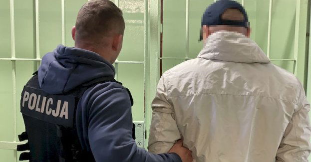 Na strychu ukrywał ponad 200 gramów marihuany i był poszukiwany do obycia kary blisko 2 lat więzienia.