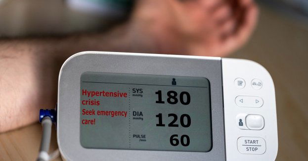 Jedna osoba zginęła, sześć rannych w wypadku na DK61 koło Ostrołęki