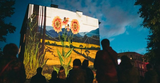 Tylko tej nocy ściany budynków się budzą. Kinomural 2023