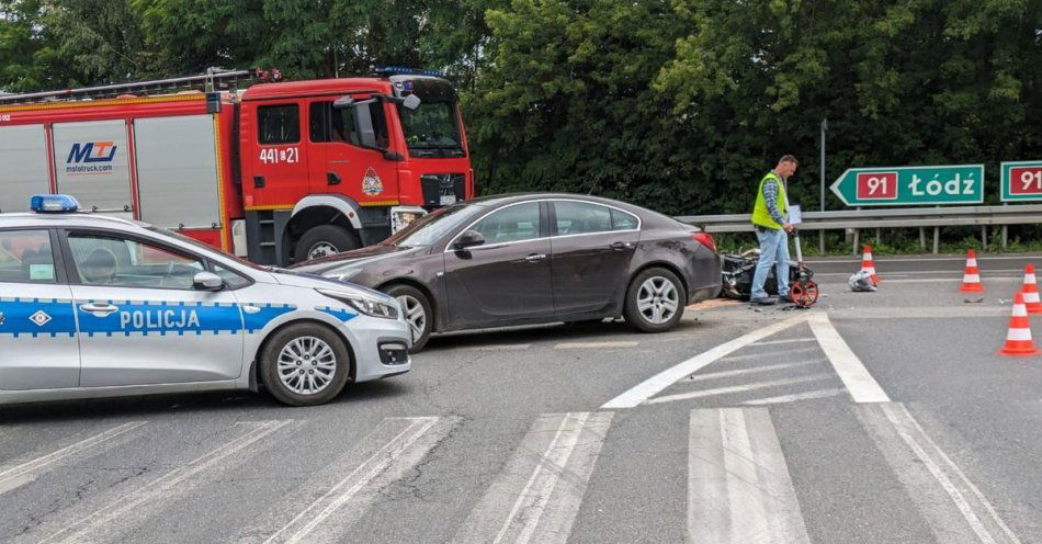 zdjęcie: Nieustąpienie pierwszeństwa przyczyną wypadku drogowego! / fot. KPP w Łęczycy