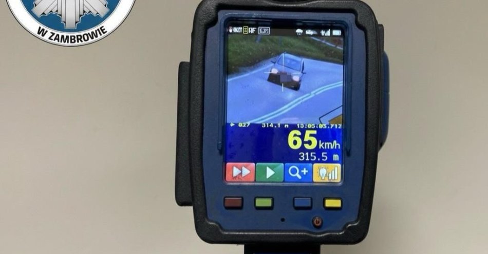 zdjęcie: Jechał bez prawa jazdy i wpadł na pięćdziesiątce / fot. KPP Zambrów